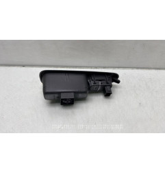 Interrupteur de leve vitre arriere droit PEUGEOT 3008 1