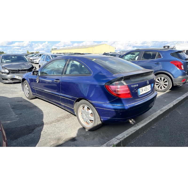 Feu arriere principal droit (feux) MERCEDES CLASSE C 203 COUPE SPORT Photo n°4