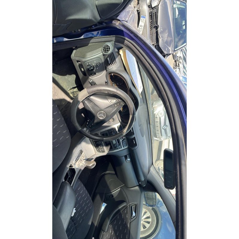 Feu arriere principal droit (feux) MERCEDES CLASSE C 203 COUPE SPORT Photo n°11