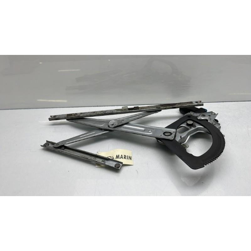 Leve vitre electrique avant droit CHEVROLET REZZO Photo n°3