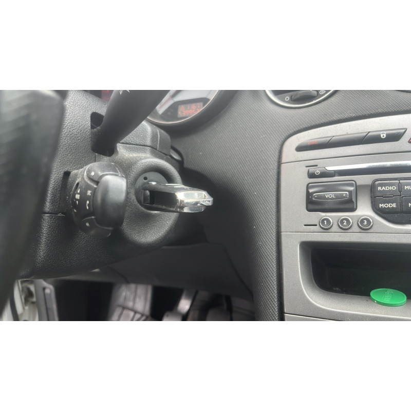 Leve vitre electrique avant droit PEUGEOT 308 1 Photo n°18