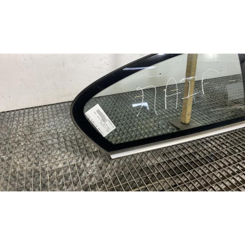 Custode arriere droit BMW SERIE 1 E81 Photo n°3