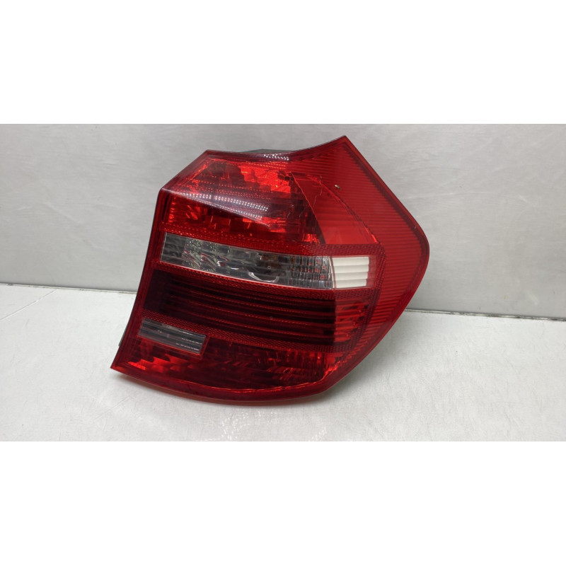 Feu arriere principal droit (feux) BMW SERIE 1 E81 Photo n°1