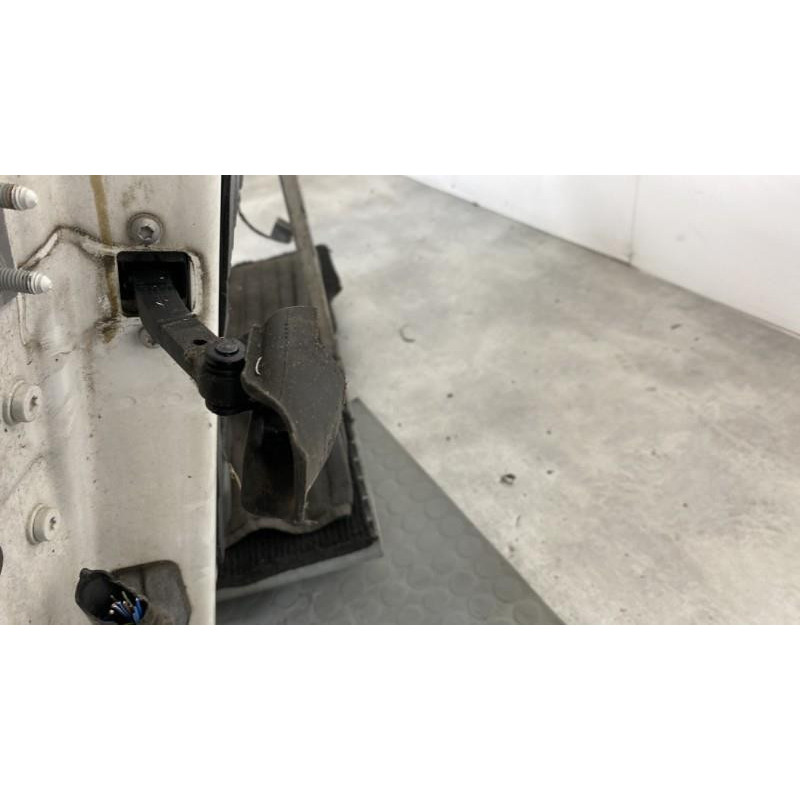 Porte avant droit BMW SERIE 1 E81 Photo n°3