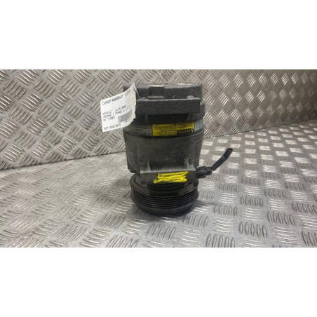 Compresseur clim RENAULT MEGANE 1 Photo n°1