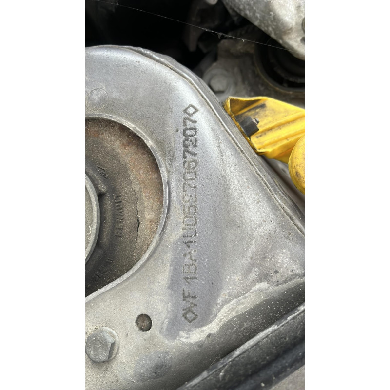 Compresseur clim RENAULT MEGANE 1 Photo n°6