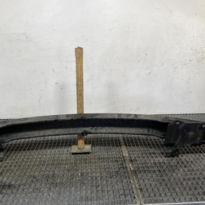 Renfort pare choc avant (traverse) VOLKSWAGEN GOLF 4 Photo n°9