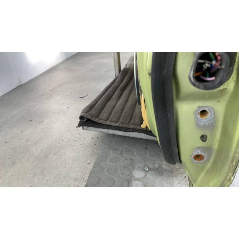 Porte avant gauche DAIHATSU CUORE 3 Photo n°7