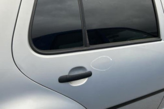 Renfort pare choc avant (traverse) VOLKSWAGEN GOLF 4