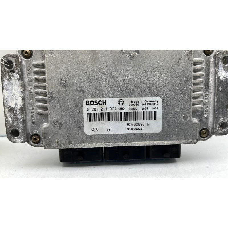 Calculateur moteur RENAULT LAGUNA 2 Photo n°1