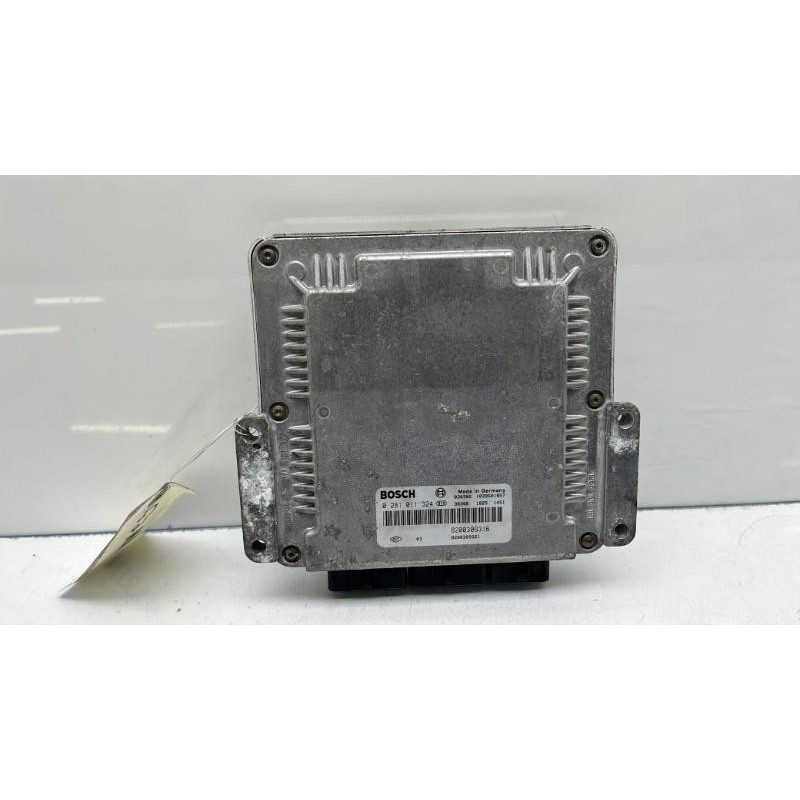 Calculateur moteur RENAULT LAGUNA 2 Photo n°3