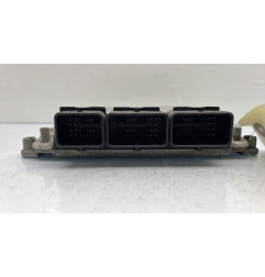 Calculateur moteur RENAULT LAGUNA 2