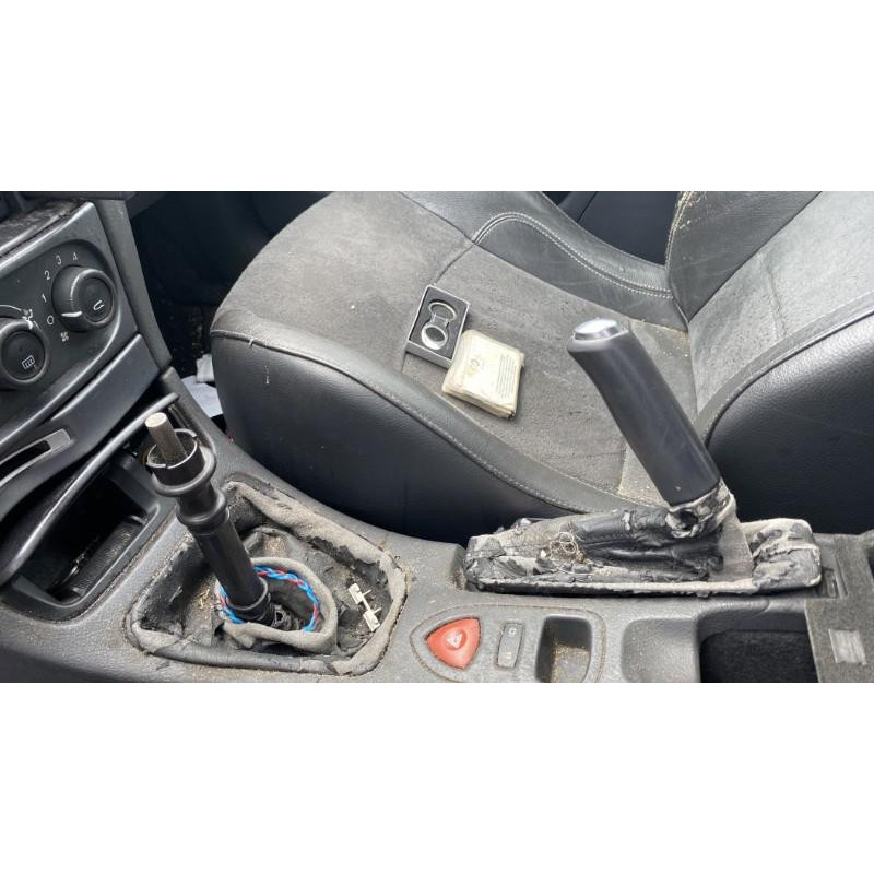 Calculateur moteur RENAULT LAGUNA 2 Photo n°18