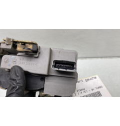 Serrure avant gauche PEUGEOT 206