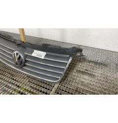 Calandre VOLKSWAGEN PASSAT 4 Photo n°1