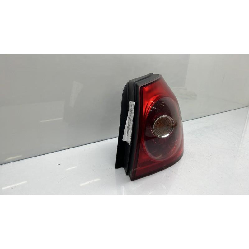 Feu arriere principal droit (feux) VOLKSWAGEN GOLF 5 Photo n°5