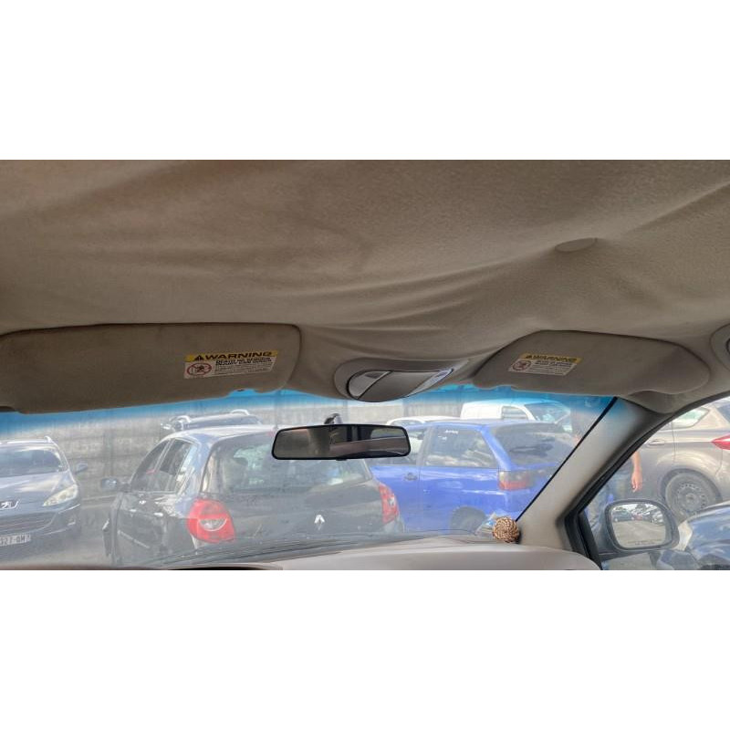 Calandre CHRYSLER VOYAGER 4 Photo n°7