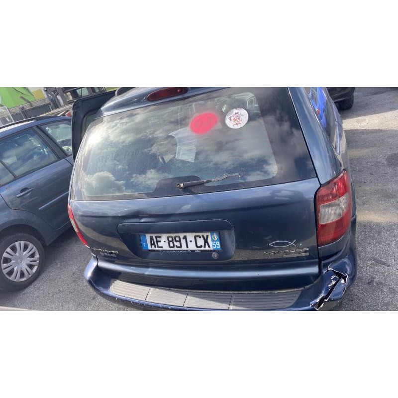 Calandre CHRYSLER VOYAGER 4 Photo n°11