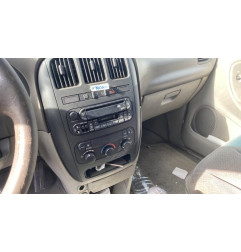 Calandre CHRYSLER VOYAGER 4