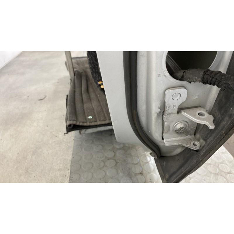 Porte avant gauche PEUGEOT 308 1 Photo n°4