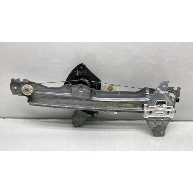 Leve vitre electrique arriere gauche CITROEN C4 2 Photo n°4