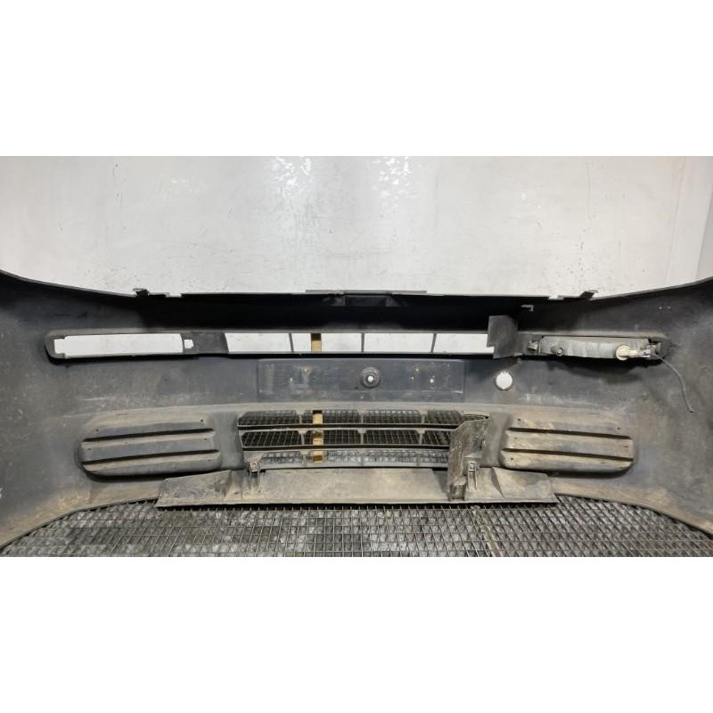 Pare choc avant OPEL VIVARO 1 Photo n°4