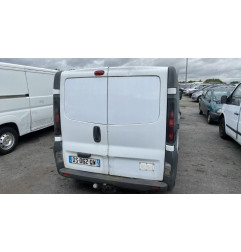 Pare choc avant OPEL VIVARO 1