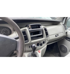 Pare choc avant OPEL VIVARO 1
