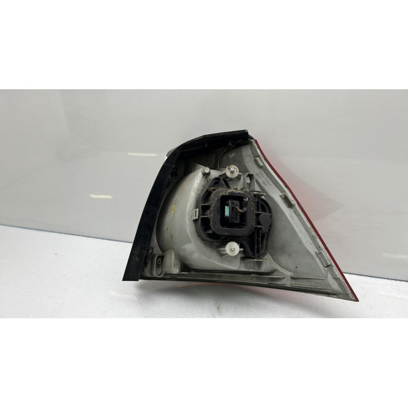 Feu arriere principal gauche (feux) VOLKSWAGEN GOLF 5 Photo n°5