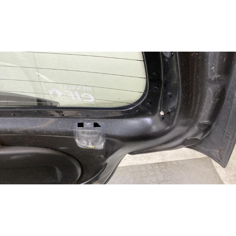 Malle/Hayon arriere RENAULT TWINGO 2 Photo n°1