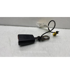 Attache ceinture arriere droit MERCEDES CLASSE B 245