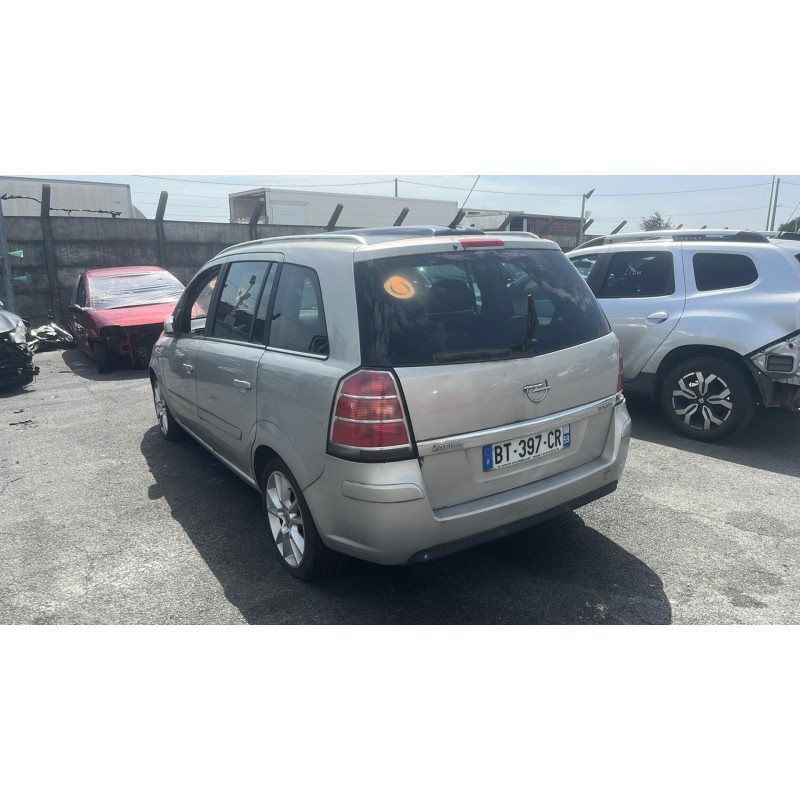 Moteur essuie glace avant OPEL ZAFIRA B Photo n°17