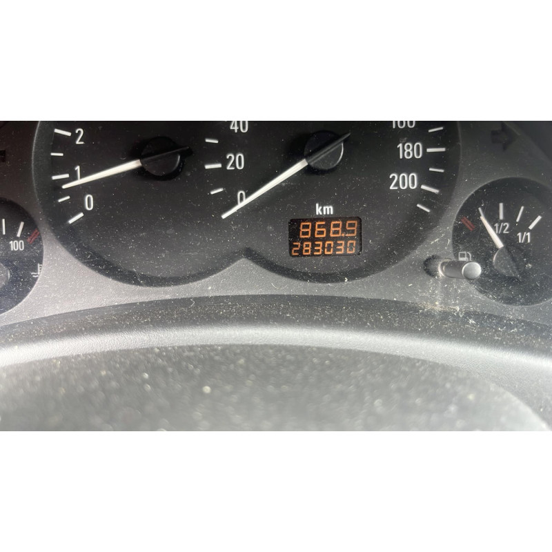 Porte avant gauche OPEL CORSA C Photo n°9