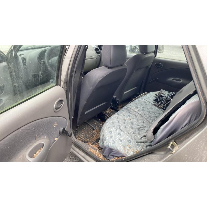 Pare choc avant FORD FIESTA 4 Photo n°13
