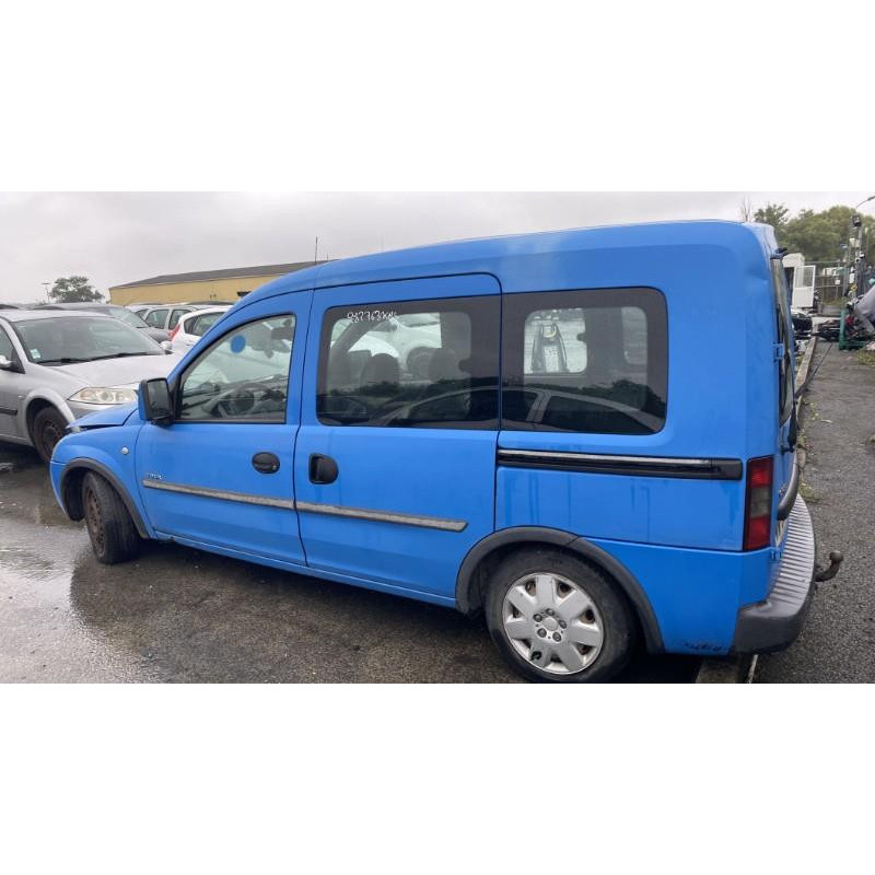 Feu arriere principal gauche (feux) OPEL COMBO C Photo n°8