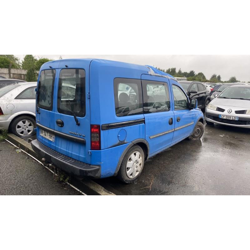 Feu arriere principal gauche (feux) OPEL COMBO C Photo n°16
