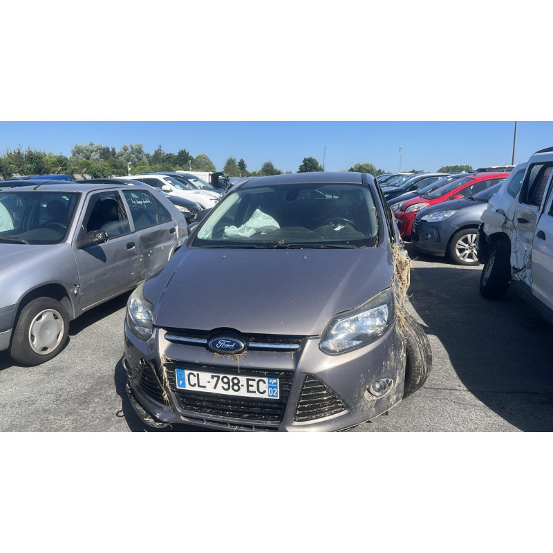 Calandre FORD FOCUS 3 Photo n°16