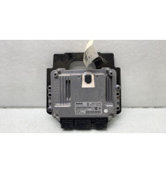 Calculateur moteur PEUGEOT 308 1