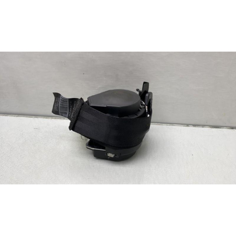 Ceinture arriere droit AUDI A3 2 Photo n°1
