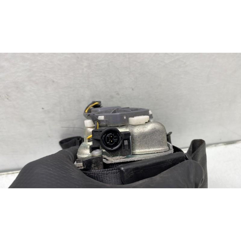 Pretensionneur de ceinture avant droit AUDI A3 2 Photo n°5