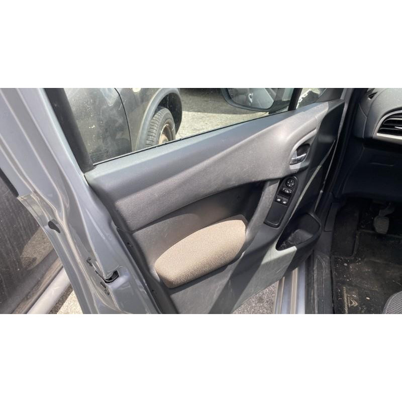 Feu arriere secondaire droit (feux) CITROEN C3 2 Photo n°18