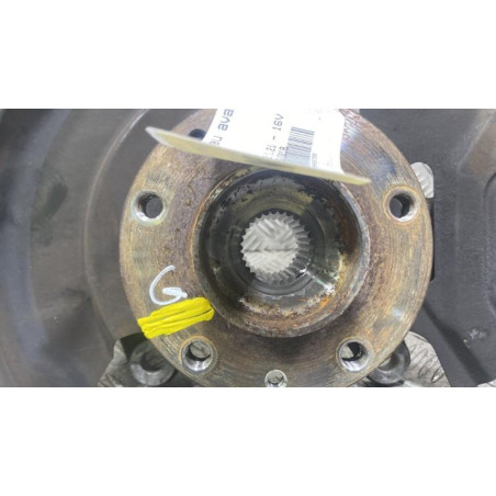 Pivot de moyeu avant gauche NISSAN QASHQAI 2
