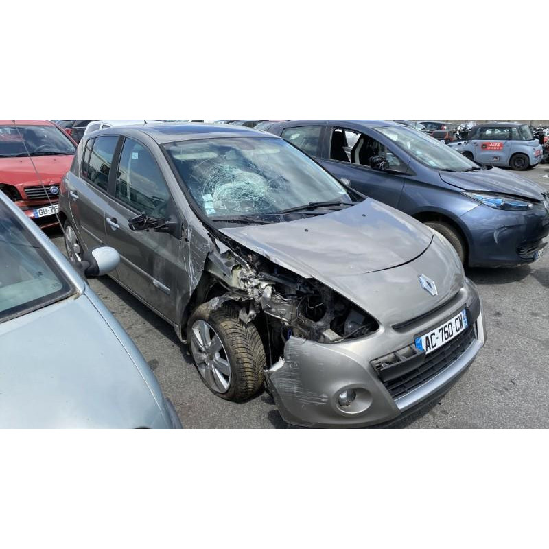 Moteur RENAULT CLIO 3 Photo n°14