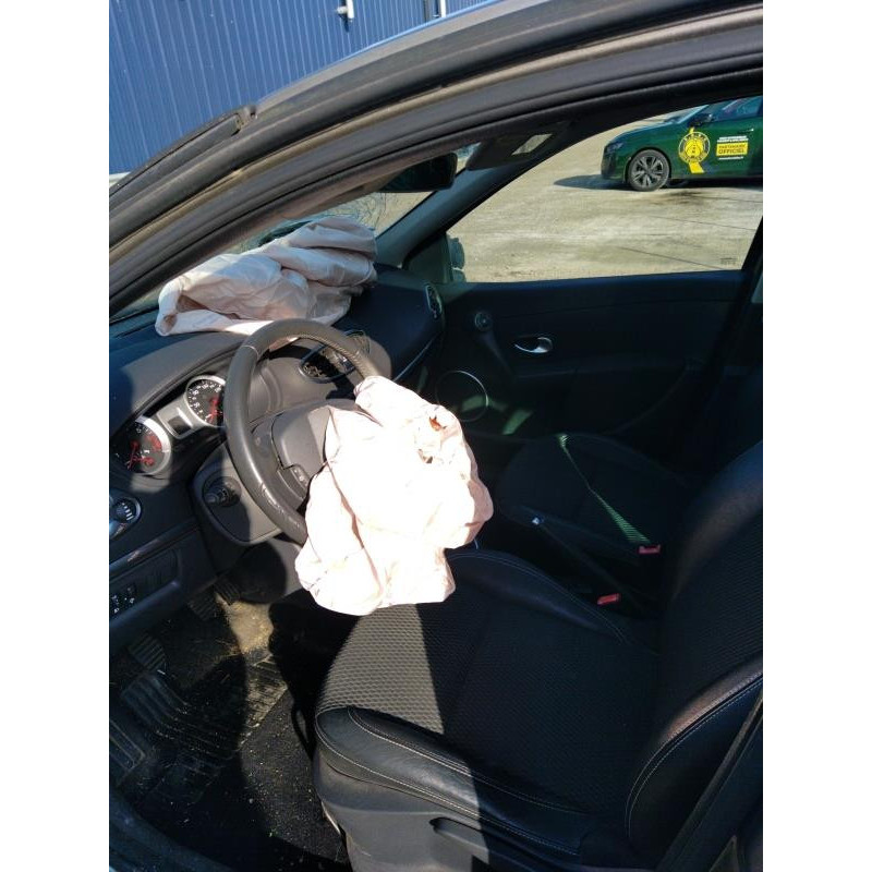 Moteur RENAULT CLIO 3 Photo n°15