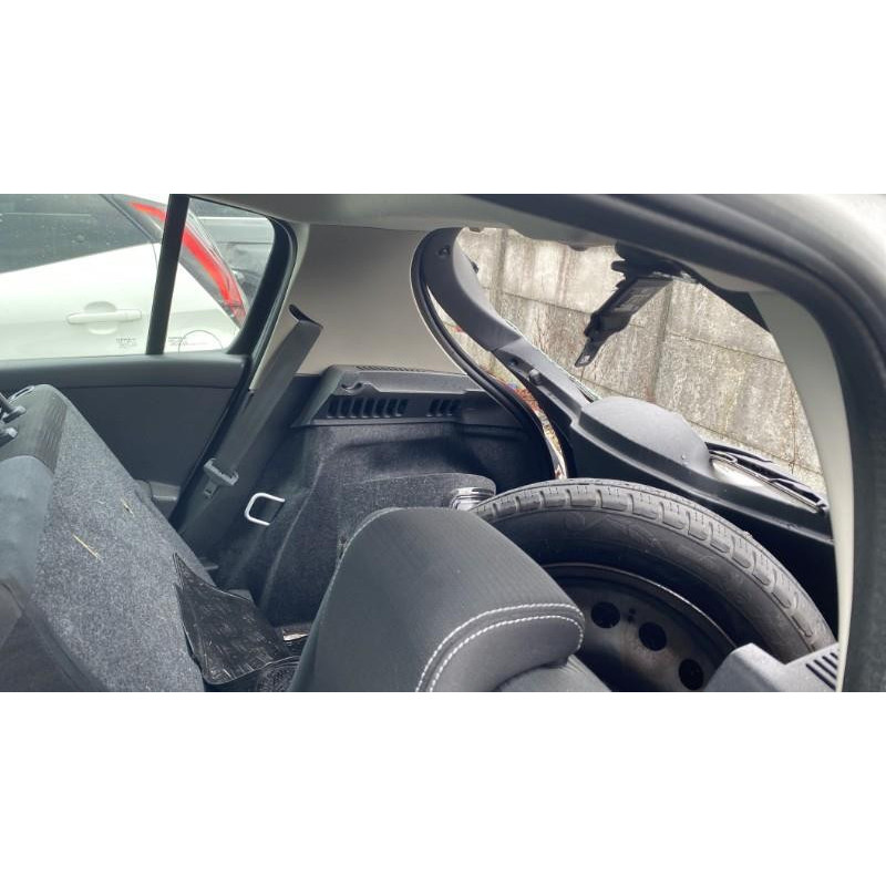 Boitier UCH RENAULT CLIO 3 Photo n°6