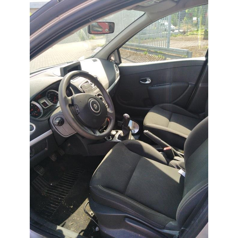 Boitier UCH RENAULT CLIO 3 Photo n°9