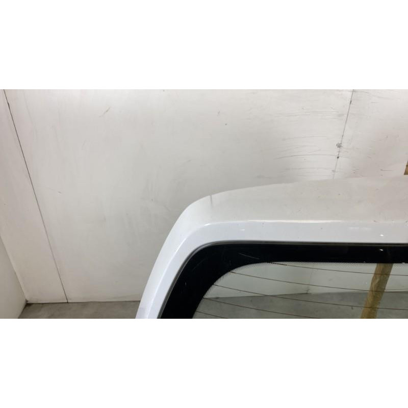 Malle/Hayon arriere RENAULT TWINGO 2 Photo n°8