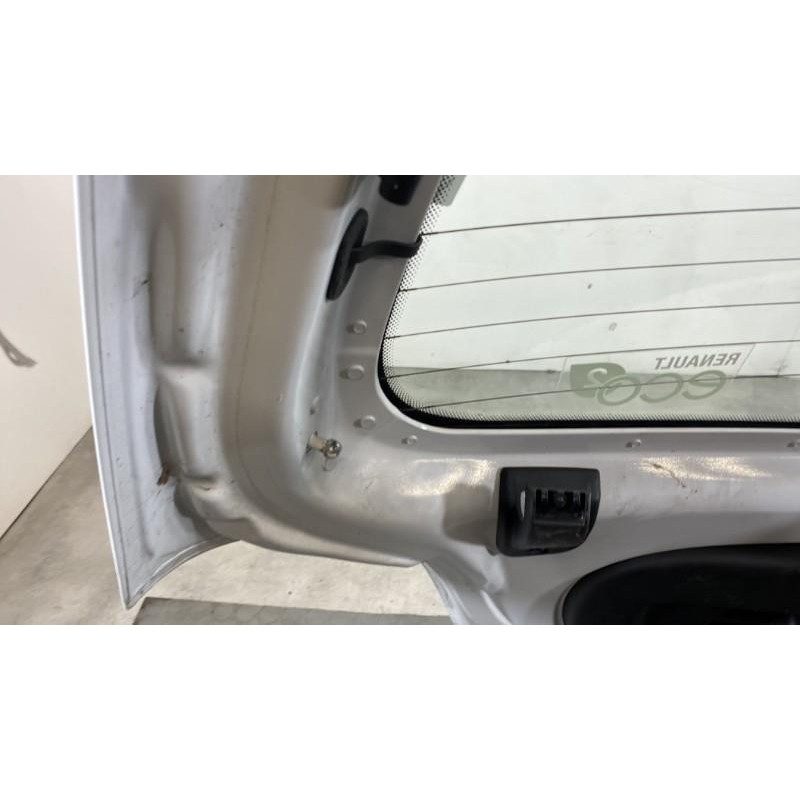 Malle/Hayon arriere RENAULT TWINGO 2 Photo n°14