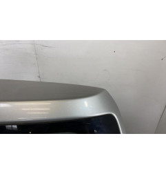 Malle/Hayon arriere TOYOTA COROLLA VERSO 2