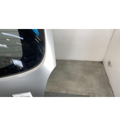 Malle/Hayon arriere TOYOTA COROLLA VERSO 2